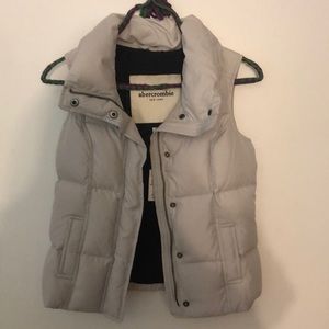 Abercrombie kids (girls) puffer vest